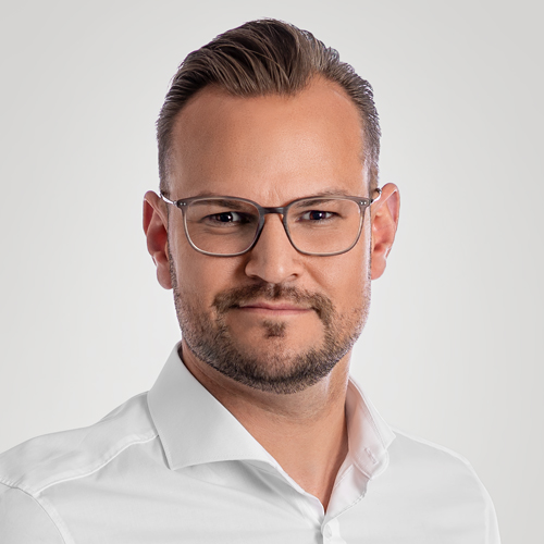 TIM KÖGEL